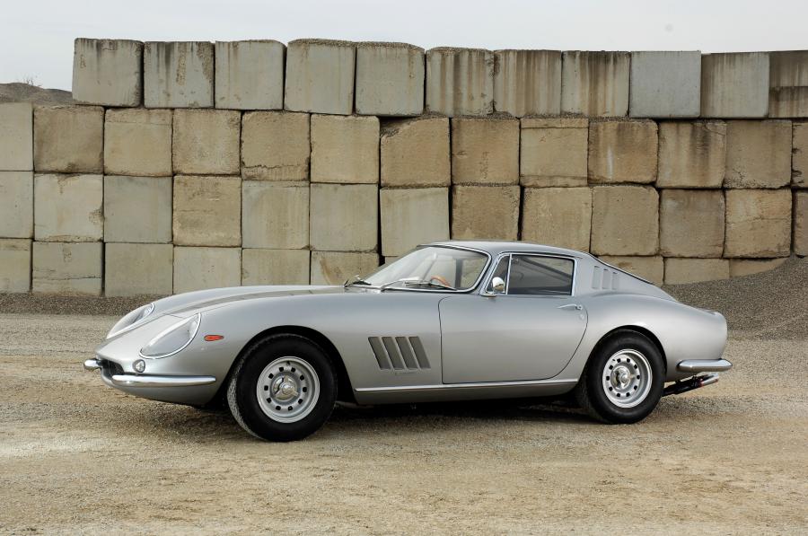  Ferrari 275 GTB 6C 1966 года  (фото 1 из 8)